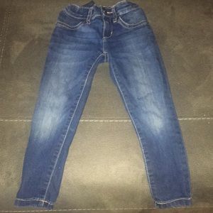 Children place begging 4t.